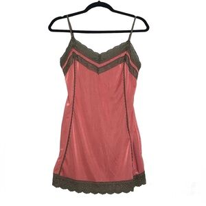 The Limited Y2K Salmon Brown Lace Trim Satin V-Neck Tank Top Women Sz M Coquette